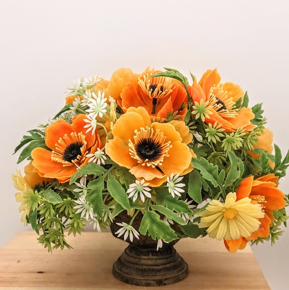 Other - Vintage artificial poppy flower arrangement 1960's